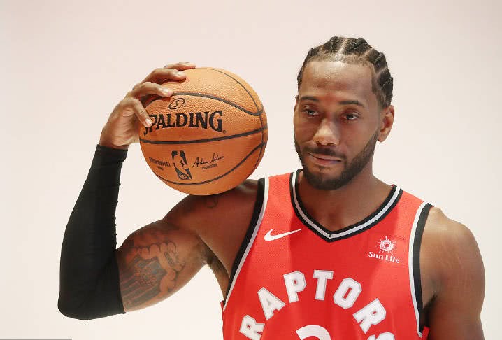 0-2不敌药厂，曼城欧冠主场对德国球队13连胜遭终结（曼城欧冠主场对德队13连胜告终，0-2负于勒沃库森）