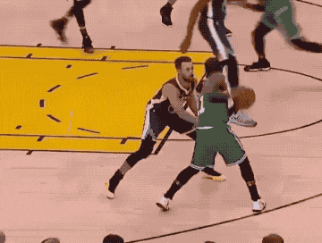 瓜帅赛后的激烈交流？B席：他只是手势夸张，实际没那么严肃（瓜帅赛后沟通被误读？B席：只是动作幅度大，其实没那么严重）