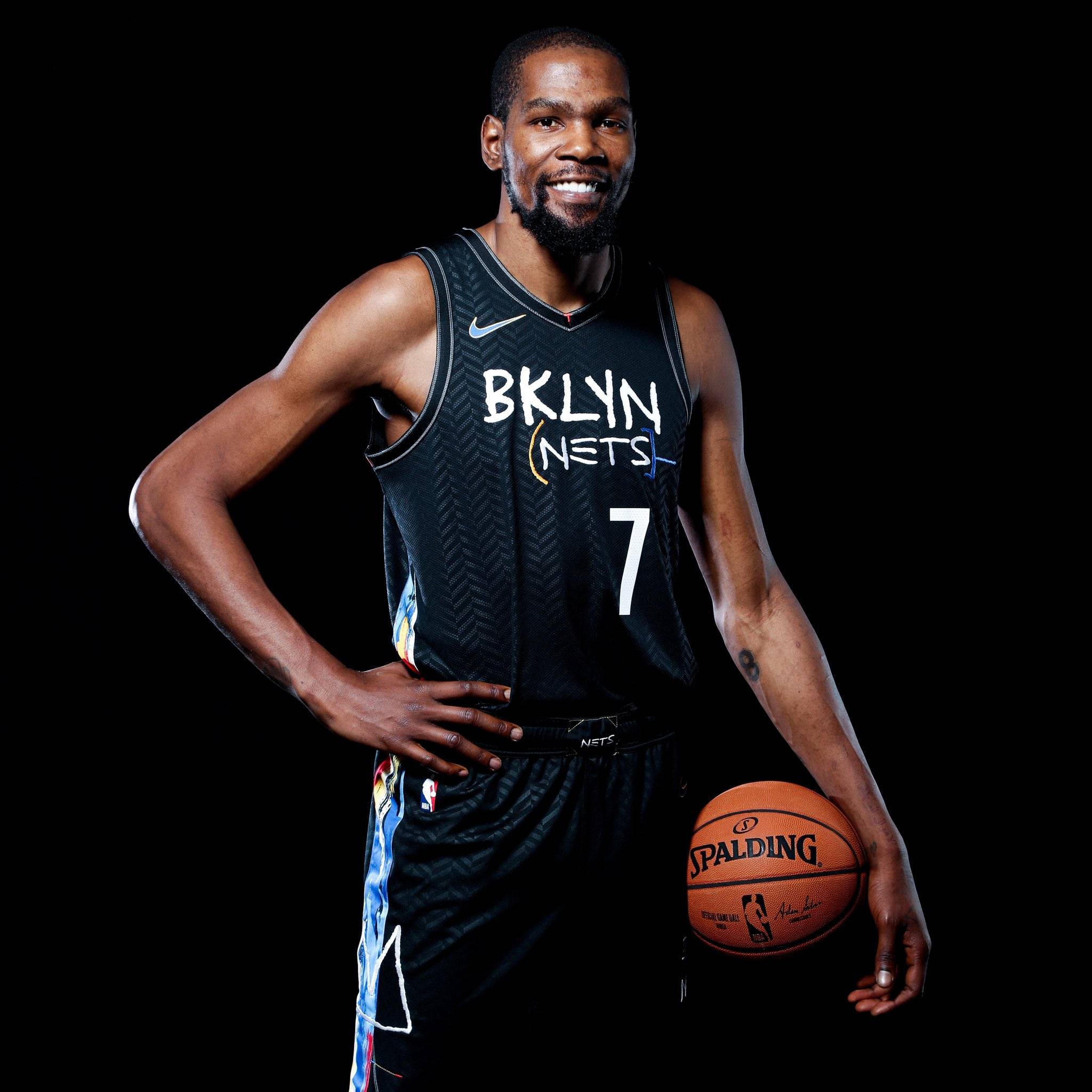 16岁的天空：多特蒙德超新星阿尔伯特本轮青年欧冠集锦（多特蒙德16岁天才阿尔伯特青年欧冠本轮高光集锦）