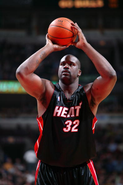 篮球火箭新援表现稳定，逐渐融入体系（火箭新援稳定输出，逐步融入球队体系）