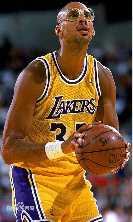 莱默尔：每次我们在自己的半场犯规，长传球都能被打进来（莱默尔：己方半场一犯规，对手总能用长传破门）