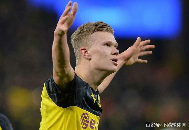 Edgar Lima后半程发力完成夸张动作（Edgar Lima末段发力奉上惊人一招）