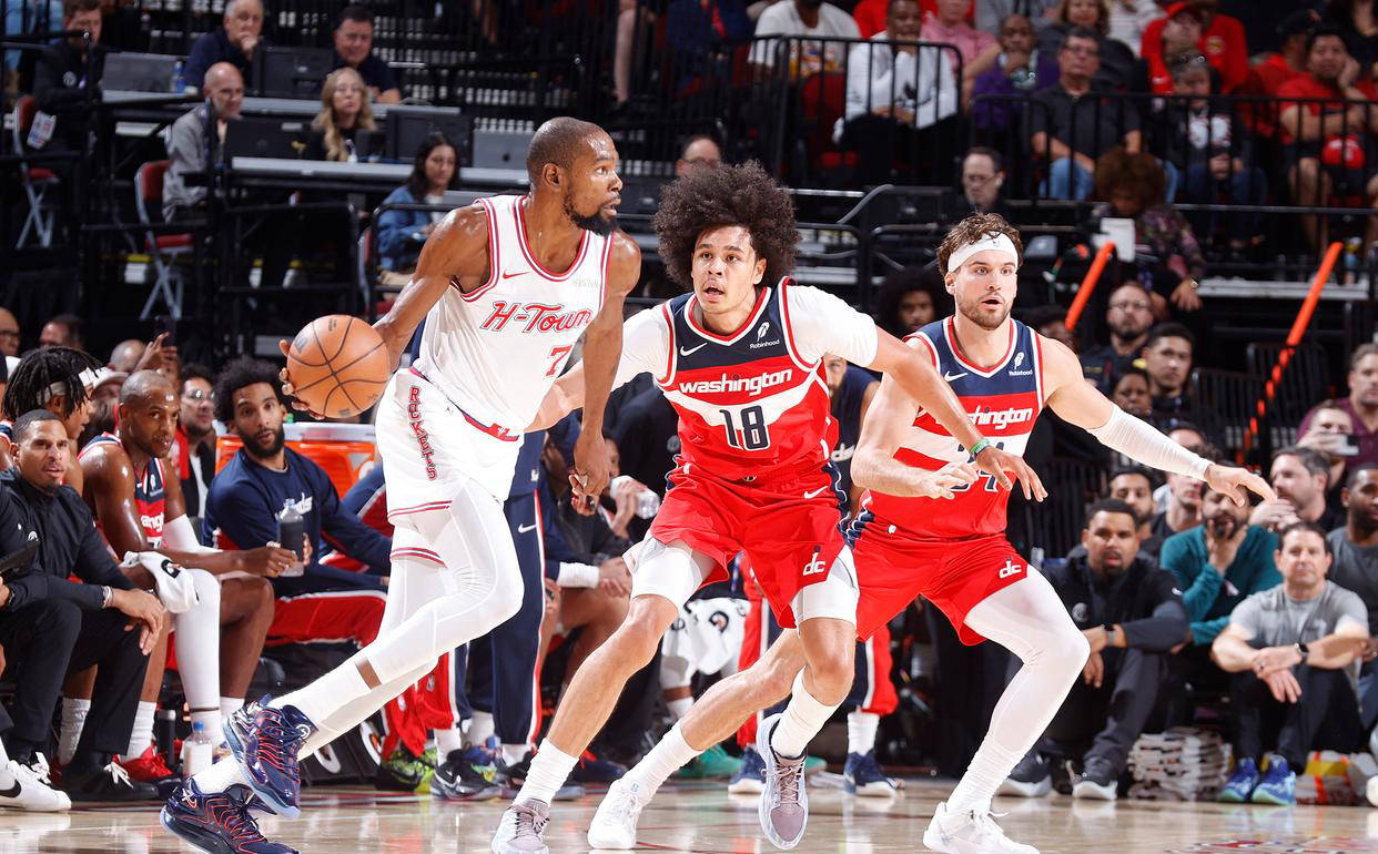 阿根廷记者：迪巴拉将会在冬窗或夏窗加盟博卡，双方已经接触（阿媒：迪巴拉或于冬夏转会期加盟博卡，双方已展开接触）